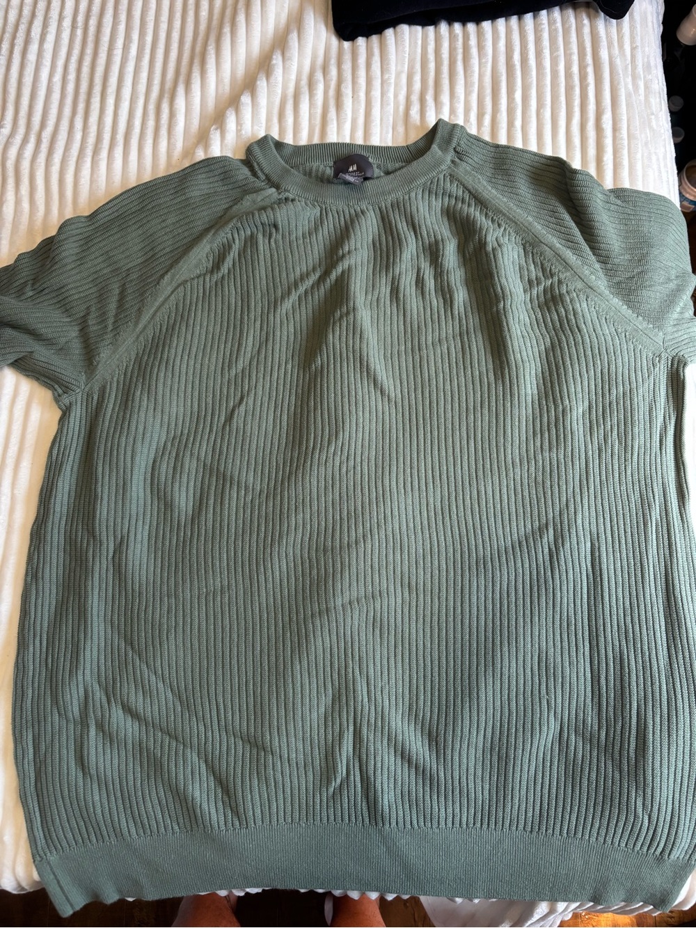 H&M Ribbed Muscle-Fit Short Sleeve Sweater in Sage
